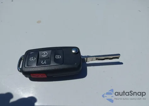 2015 Volkswagen Passat 2.0L Tdi Sel Premium z USA, uszkodzony, nr VIN 1VWCV7A36FC066590